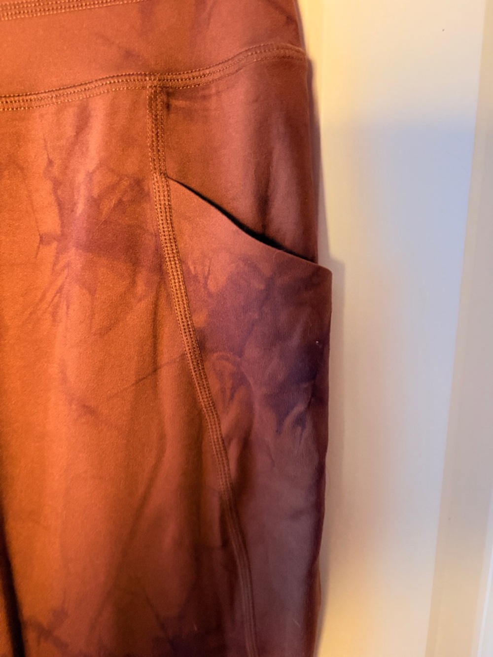 Alphalete Rust Tie-Dye Set - Picture 8 of 13